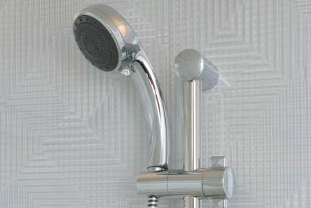 Brillia 成増 Urban Terrace　Bath Room　浴室　スライドバー付きシャワーヘッド