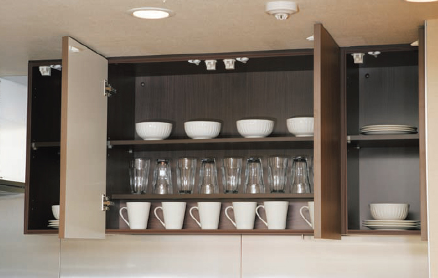 Brillia 成増 Urban Terrace　Kitchen　キッチン　吊り戸棚