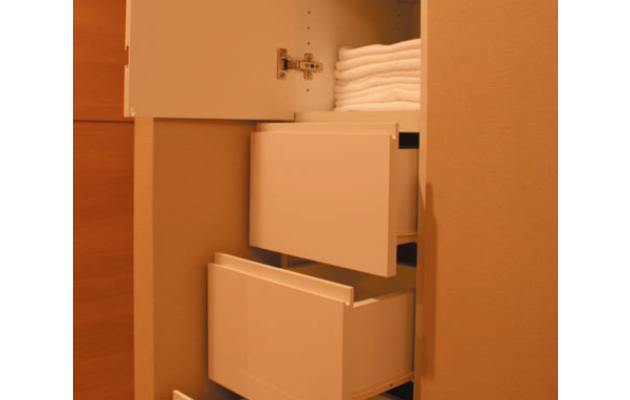 Brillia 成増 Season Terrace Storage 収納 引き出し付きリネン庫