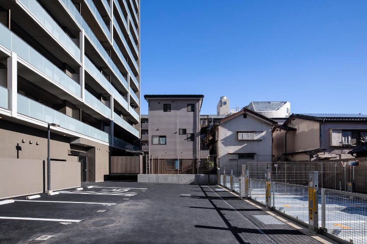 Brillia 北浦和　駐車場