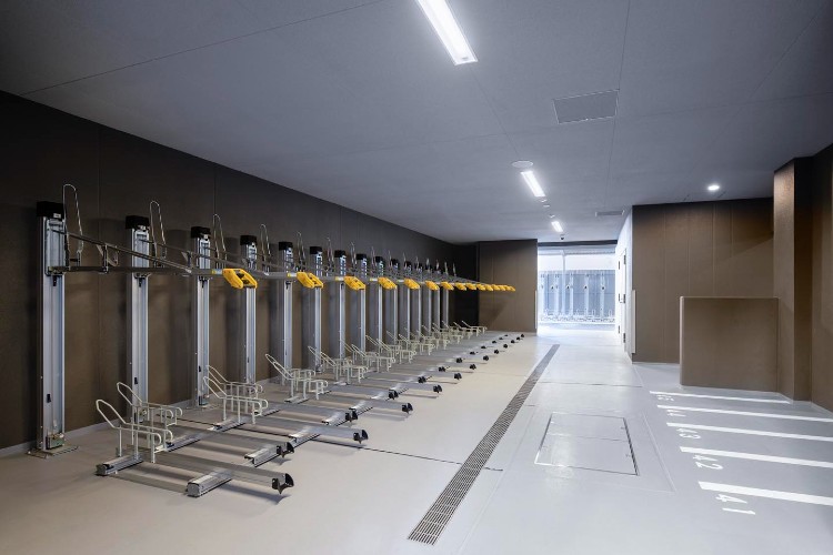 Brillia 北浦和　屋内駐輪場