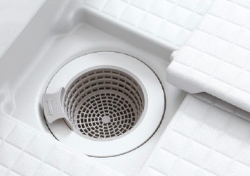 Brillia 北浦和　Bath Room　浴室　くるりんポイ排水口