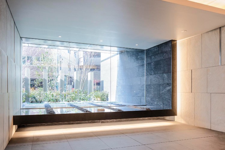 Brillia 北浦和　エントランスラウンジ