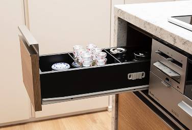 Brillia 上野 Garden　 スパイスラック