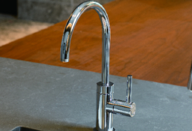 白金ザ・スカイ　KITCHEN　浄水水栓