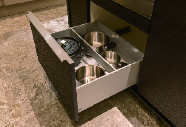 白金ザ・スカイ　KITCHEN　スライドキャビネット