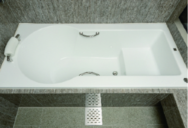 白金ザ・スカイ　BATH ROOM　浴槽