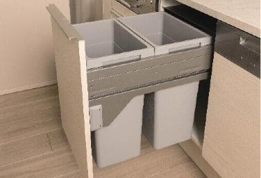 白金ザ・スカイ　KITCHEN　ダストBOXプルアウト