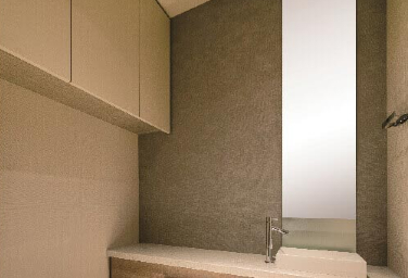 白金ザ・スカイ　POWDER ROOM　鏡付きトイレ手洗いカウンター