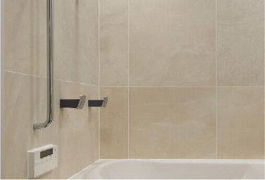 白金ザ・スカイ　BATH ROOM　浴室手摺