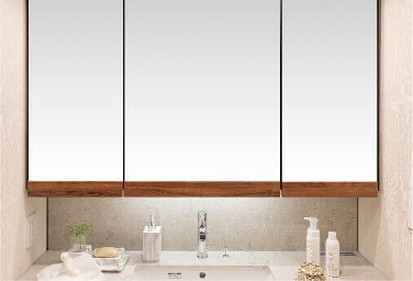 白金ザ・スカイ　POWDER ROOM　洗面鏡