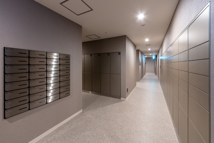 白金ザ・スカイ　宅配食配ボックス