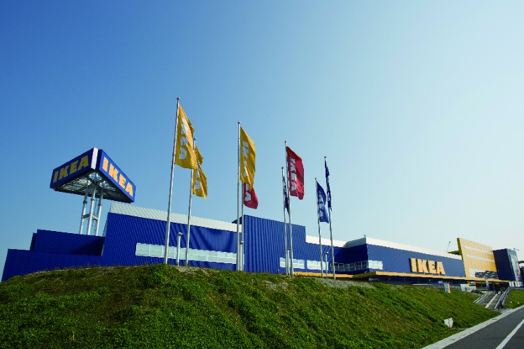 Brillia 八潮　大規模ショッピング施設