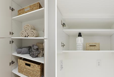 Brillia City 西早稲田　Powder Room　洗面・トイレ　リネン庫＋吊戸棚