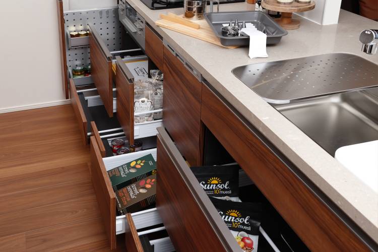 Brillia 旗の台　Kitchen　キッチン　スライドキャビネット