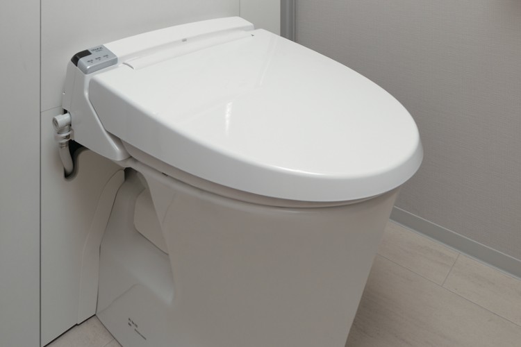 Brillia 横濱山手　Powder Room　洗面・トイレ　フルオート洗浄トイレ