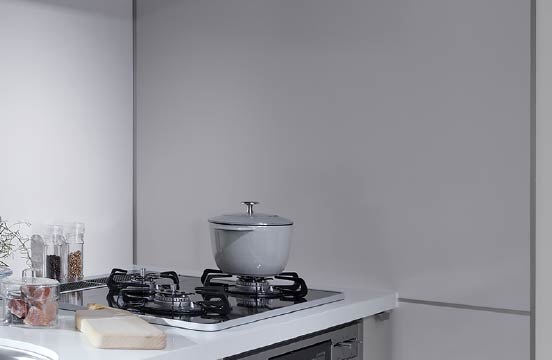 Brillia 四谷三丁目　Kitchen　キッチン　高品位ホーロークリーンパネル