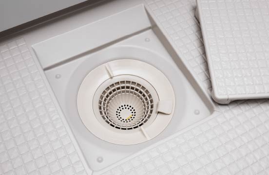 Brillia 四谷三丁目　Bathroom　浴室　らくポイヘアキャッチャー