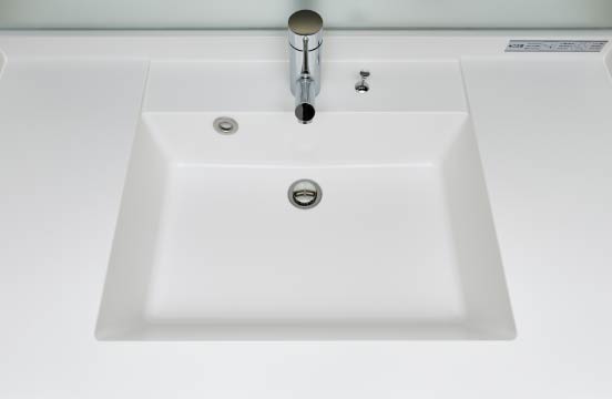 Brillia 四谷三丁目　Powder Room & Toilet　洗面・トイレ　一体型洗面カウンター