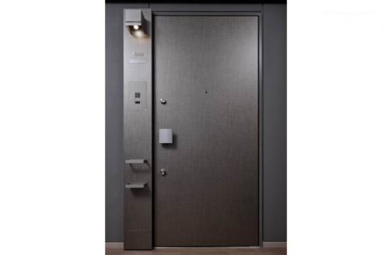 Brillia 四谷三丁目　Entrance　エントランス　玄関ドア