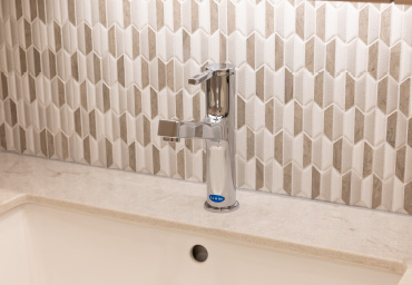 Brillia Tower 浜離宮　Powder room　洗面　シングルレバー混合水栓