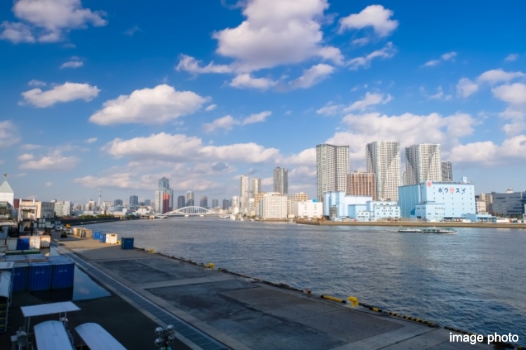 Brillia Tower 浜離宮　SHOPPING　竹芝ふ頭公園