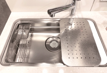 Brillia Tower 有明 MID CROSS　Kitchen　ユーティリティEシンク