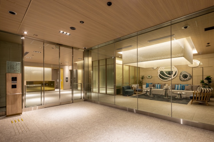 Brillia Tower 有明 MID CROSS　エントランスホール＆ラウンジ