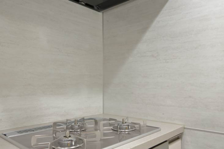 Brillia 目黒大橋　Kitchen　キッチン　ホーロー製キッチンパネル