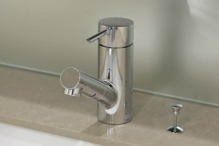 Brillia 目黒大橋　Powder Room　洗面室　水栓