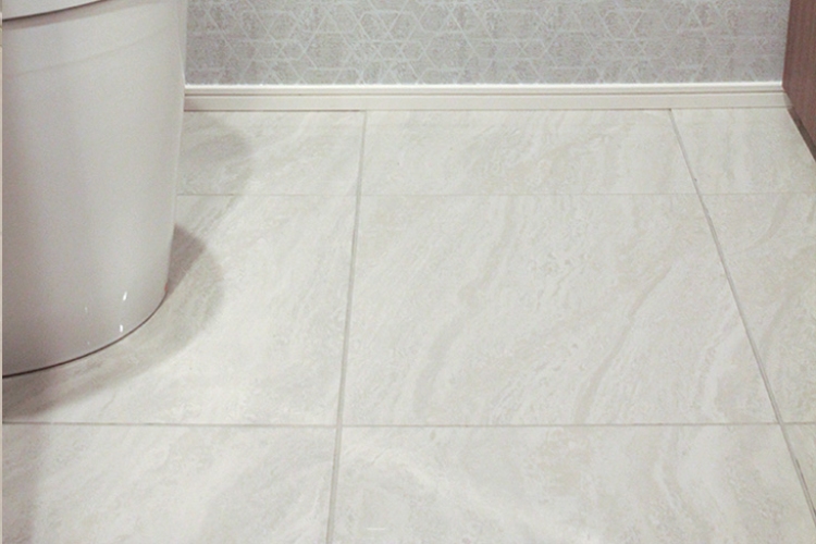 Brillia 目黒大橋　Toilet　トイレ　床タイル仕上げ