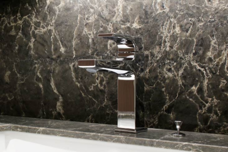 Brillia 目黒大橋　Powder Room　洗面室　水栓（hansgrohe社製）