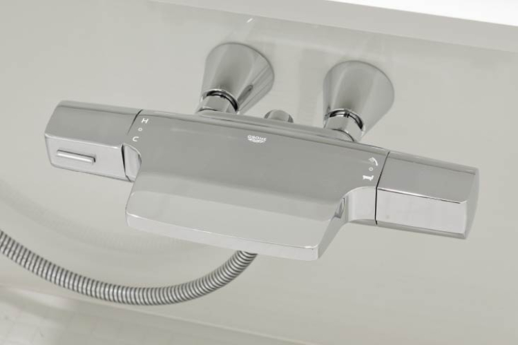 Brillia 目黒大橋　Bath & Toile　浴室 & トイレ　水栓（GROHE社製）