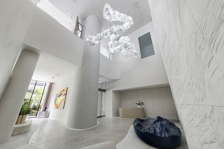 Brillia Tower 堂島　グランドエントランス【1F】