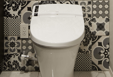 Brillia Tower 堂島　Dressing Room & Toilet　洗面室＆トイレ　タンクレストイレ