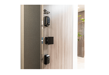 Brillia Tower 堂島　Others　ダブルロックキー