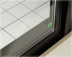 Brillia 大和郷　Amenity 　居室設備　T-2等級の防音サッシュ