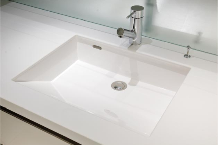 Brillia 志木 Garden　Powder Room & Toilet　洗面・トイレ　カウンター一体型洗面ボウル