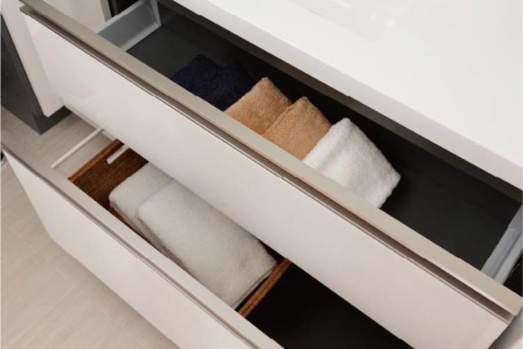 Brillia 志木 Garden　Powder Room & Toilet　洗面・トイレ　洗面台下部二段引き出し