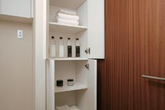 Brillia 品川中延 　Bath Room　浴室・洗面・トイレ　リネン庫