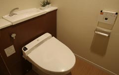 Brillia 品川中延 　Bath Room　浴室・洗面・トイレ　キャビネット式トイレ