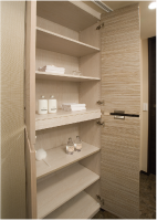 Brillia Mare 有明 TOWER&GARDEN　リネン庫