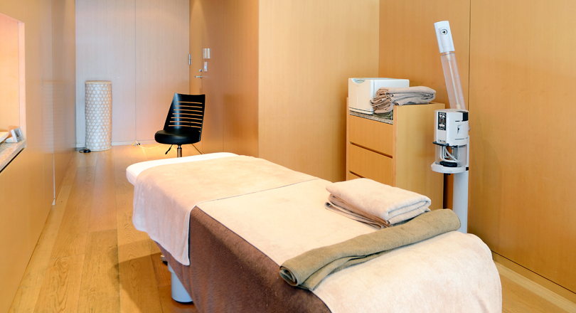 Brillia Mare 有明 TOWER&GARDEN　セラピールームでは、各種エステ・整体・ネイル等のサービスが用意されています。