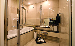 Brillia 駒込染井　Bath Room　浴室　テンパーガラスドア