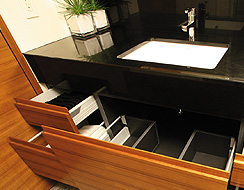 Brillia 駒込染井　Storage　収納　洗面化粧台スライド収納