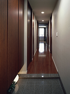 Brillia 大島小松川公園　Universal　ユニバーサルデザイン　ゆとりある玄関