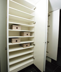 Brillia Grande みなとみらい　Amenity　玄関　下足入れ