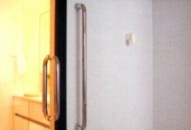 Brillia 稲毛海浜公園  Powder Room 洗面・トイレ 手摺(浴室・トイレ)