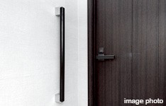 Brillia 草加　Sanitary　水周り　トイレ内手すり