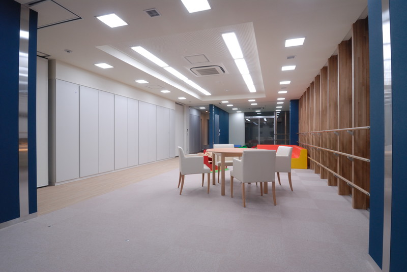 Brillia Tower 所沢ロジュマン　コミュニティ・ラウンジ